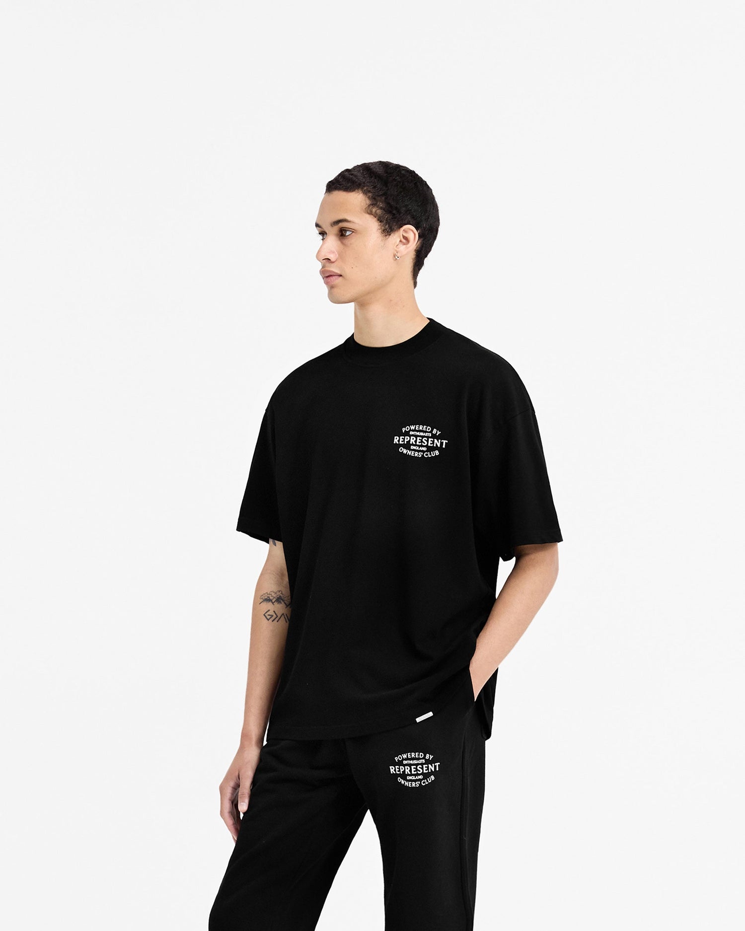 Represent Owners Club Stamp T-Shirt - Jet Black Owners Club